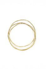 Load image into Gallery viewer, Tidelwave Hammered Brass Bangle Set
