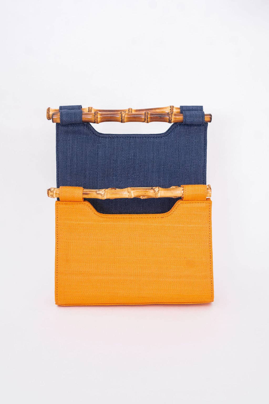 Mary Straw Clutch - Bamboo Natural Handle