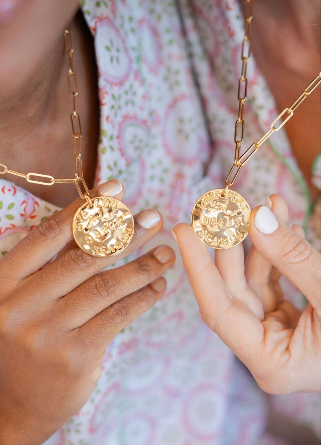 Beach Tag Charm Necklace – 18k Gold Plated