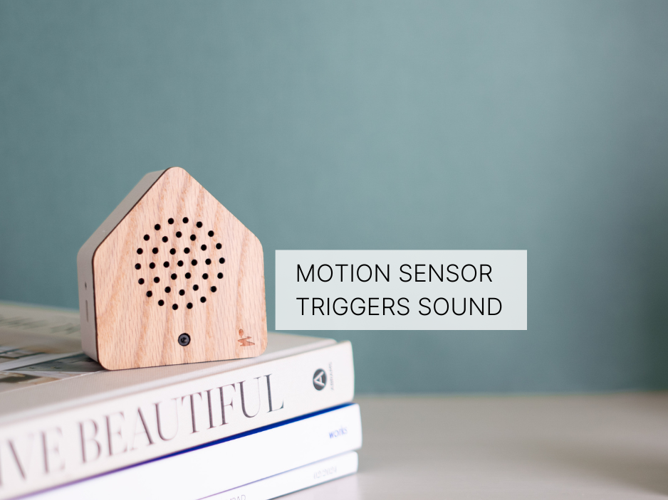 Motion Sensor Oak Birdsong Soundbox
