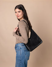 Load image into Gallery viewer, Vicky Bag - Classic Leather
