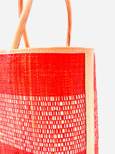 Load image into Gallery viewer, Wynwood Straw Basket Bag Handbag with Metallic Detailing
