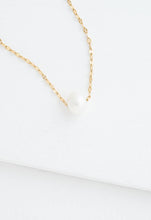 Load image into Gallery viewer, Annie Gold Pearl Necklace
