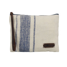 Load image into Gallery viewer, Borde Jute Wristlet Pouch
